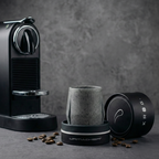 KRUG Kaffeetasse Kaffeebecher basalt-grau mit Kaffeemaschine und Verpackung
